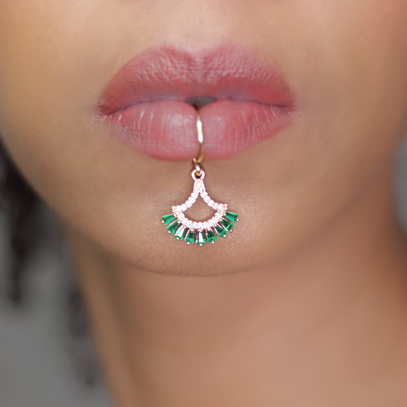Luxo cor de ouro flor forma br - Body Jewelry Earrings avaliação e preço